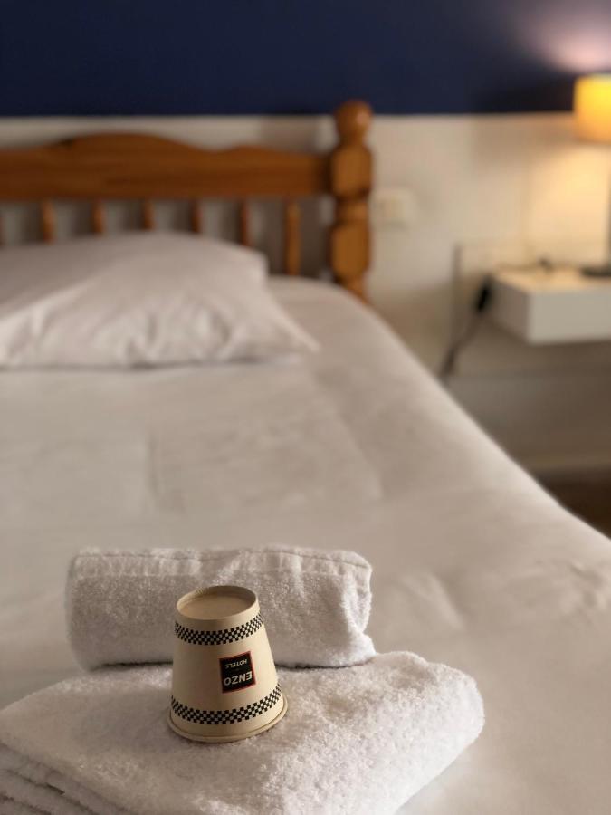 Enzo By Kyriad Direct Hotel Neufchâteau